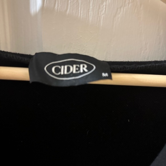 black zip up - Picture 3 of 3